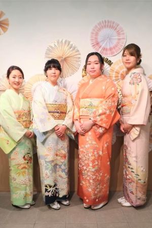 訪問着