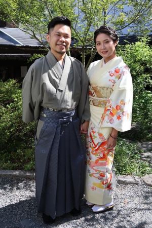 訪問着