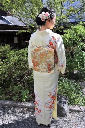 訪問着
