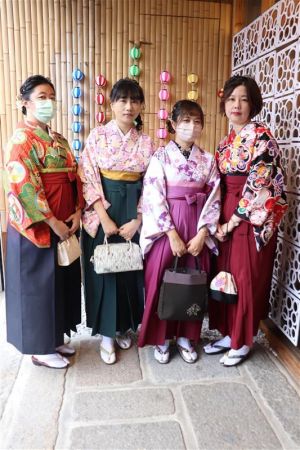 女性袴