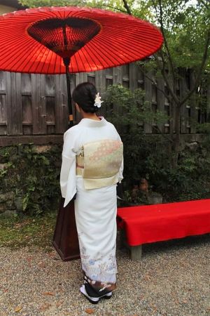 訪問着