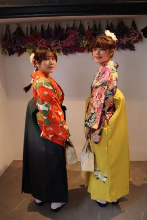 女性袴