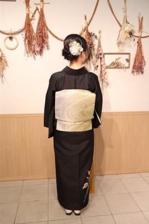 訪問着