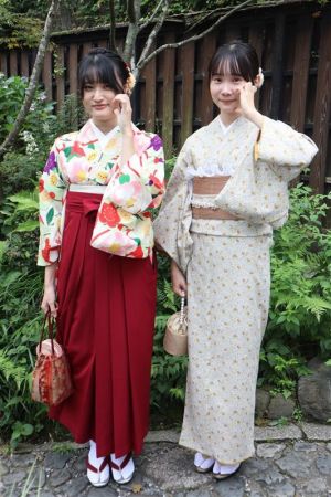 女性袴