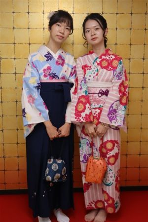 女性袴