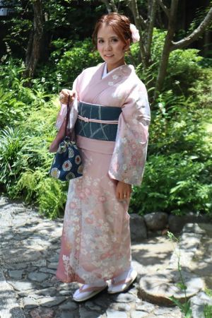 訪問着