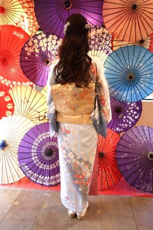 訪問着