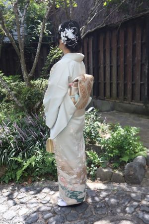 訪問着