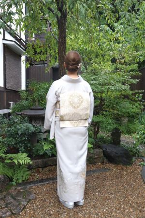 色留袖