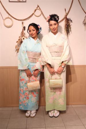 訪問着