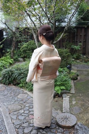 訪問着