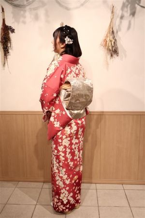 訪問着