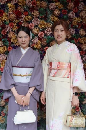 訪問着