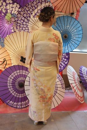 訪問着