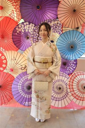訪問着