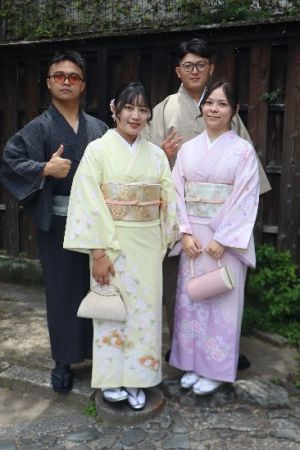 訪問着