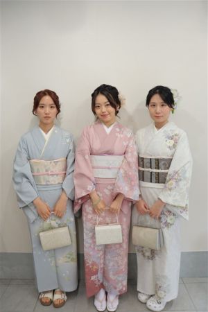 訪問着