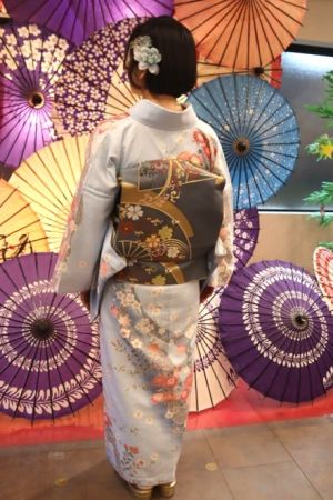 訪問着
