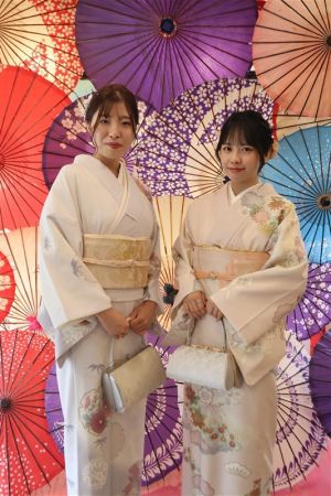 訪問着