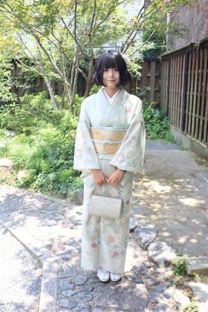 訪問着
