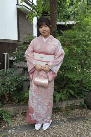 訪問着