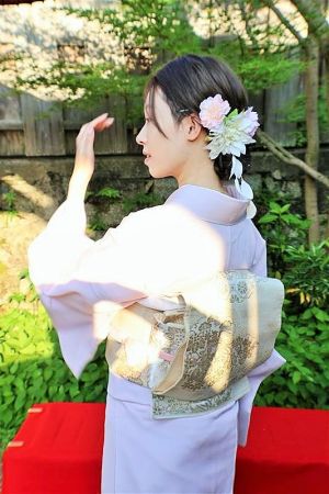 訪問着
