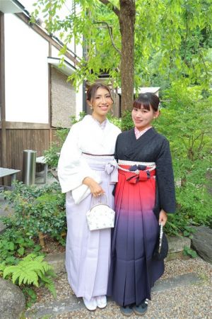 女性袴