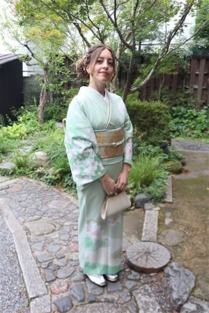 訪問着