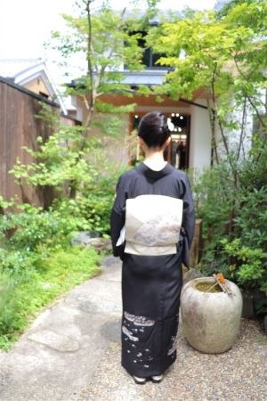 訪問着