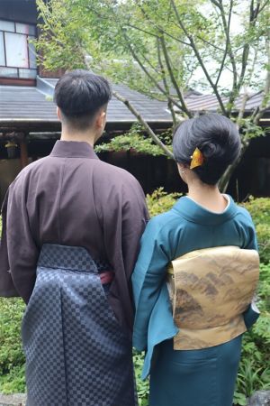 訪問着