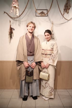 訪問着