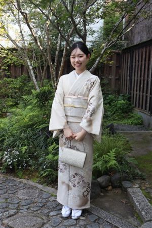 訪問着