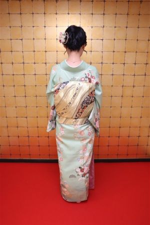 訪問着