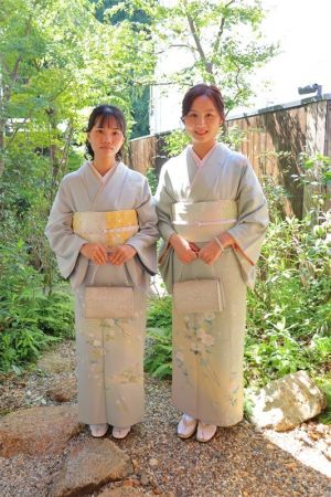 訪問着