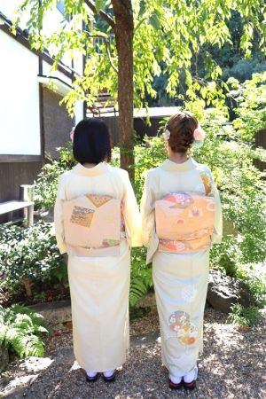 訪問着