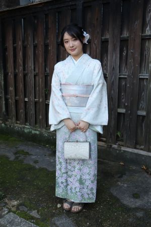 訪問着