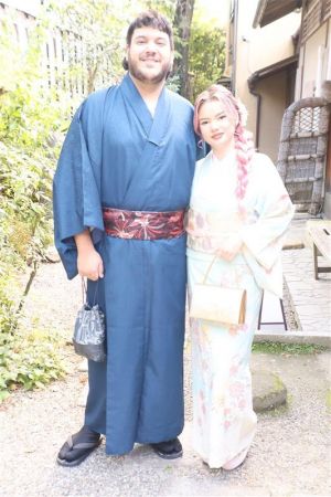 訪問着