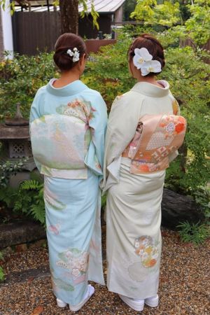 訪問着