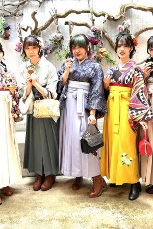 女性袴