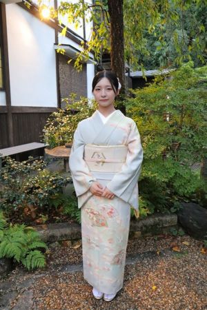 訪問着