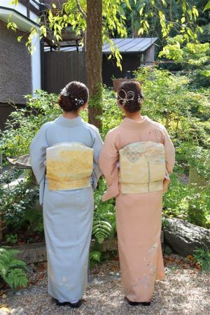 訪問着