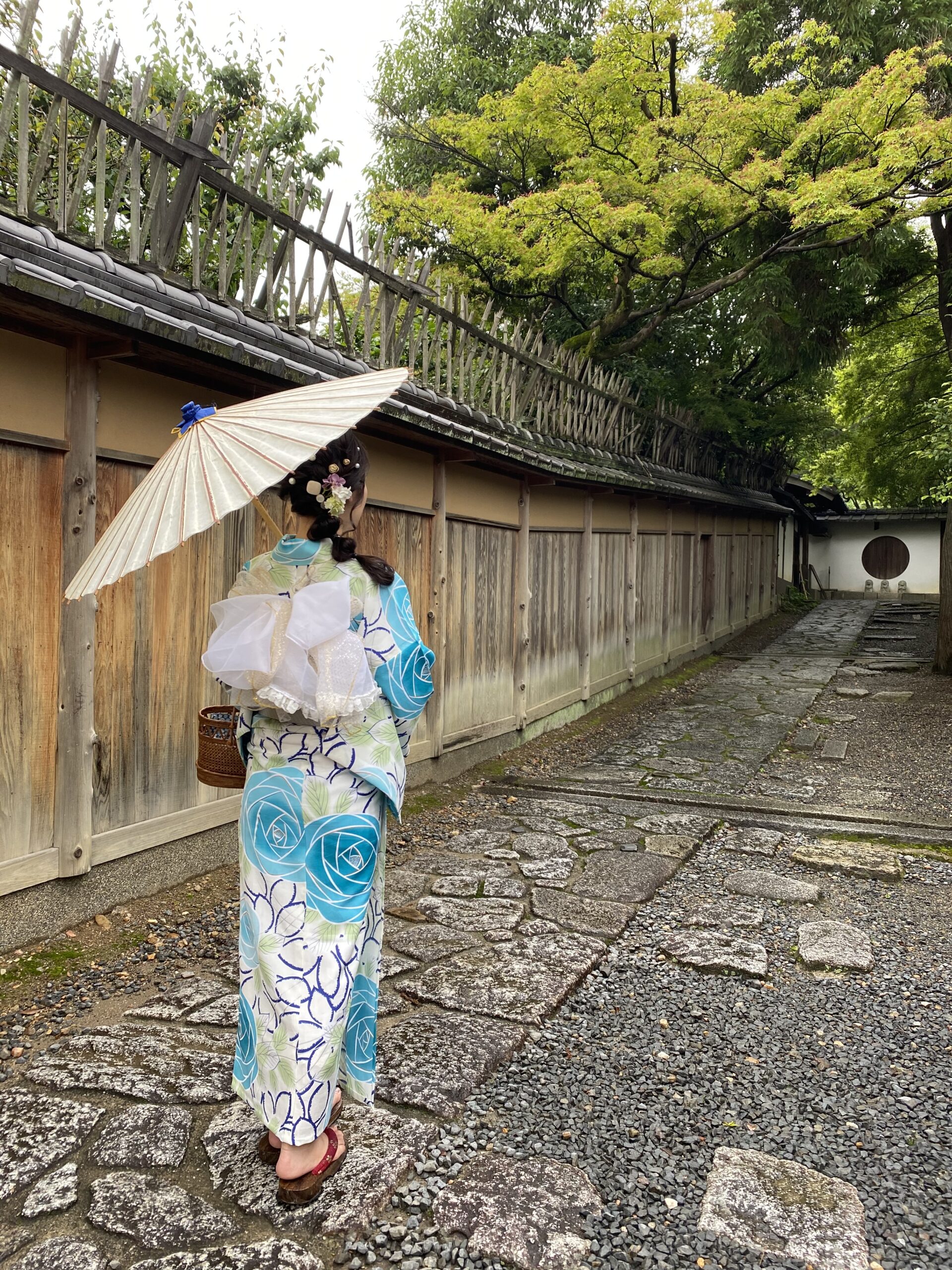 【雨の日におすすめ京都観光スポット５選】着物で趣を感じよう！