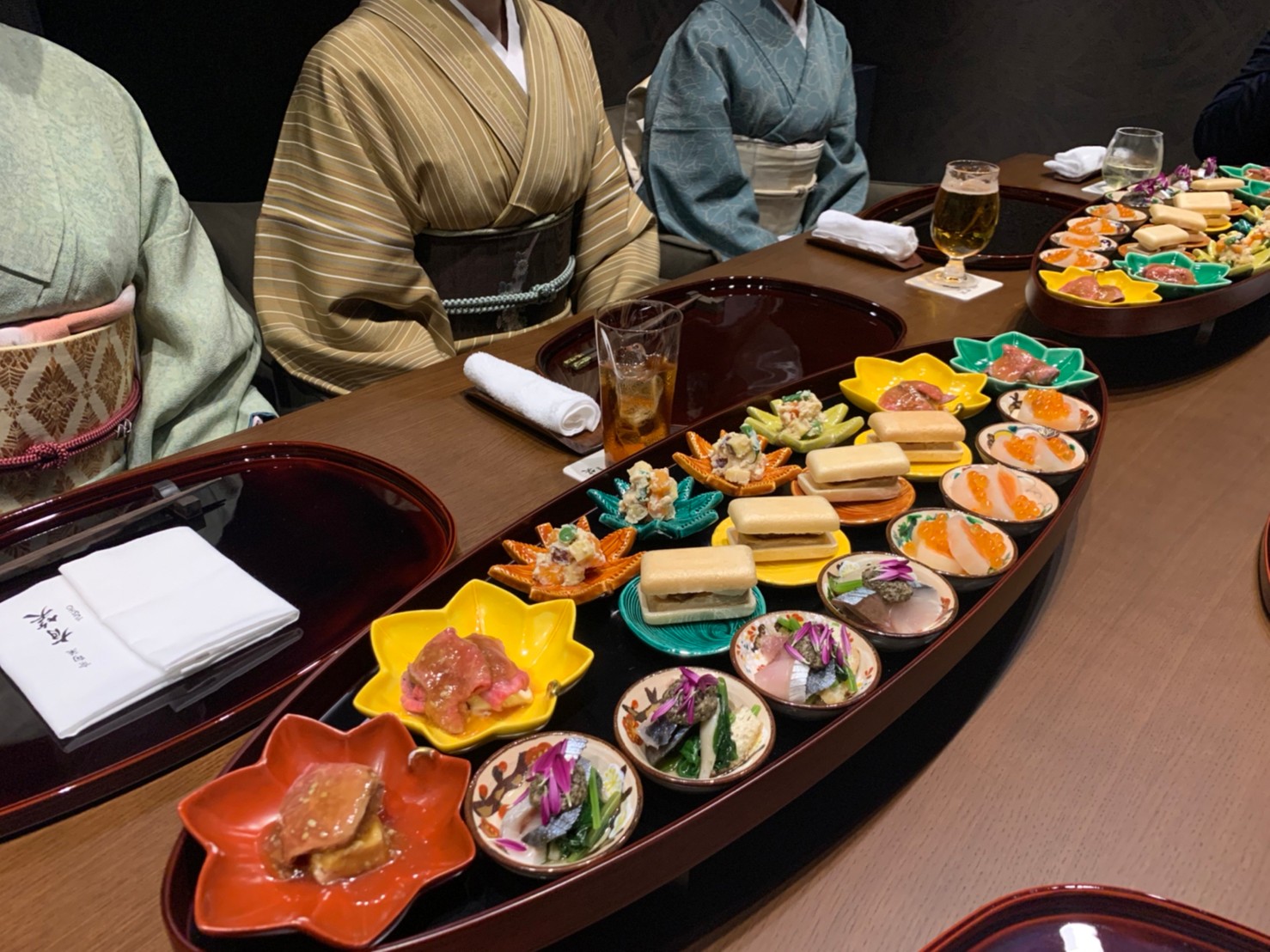 기모노로 식사하러 가기 전에! 기모노 미인이 될 수 있는「기모노 매너」