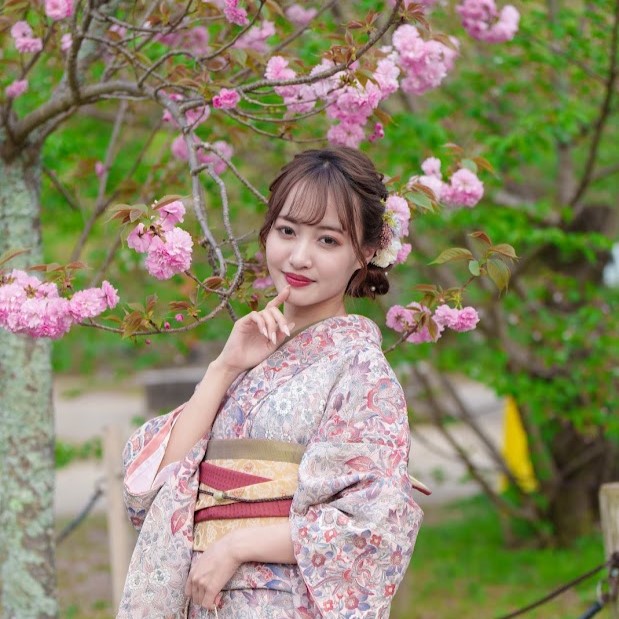 春の着物
京都きもの