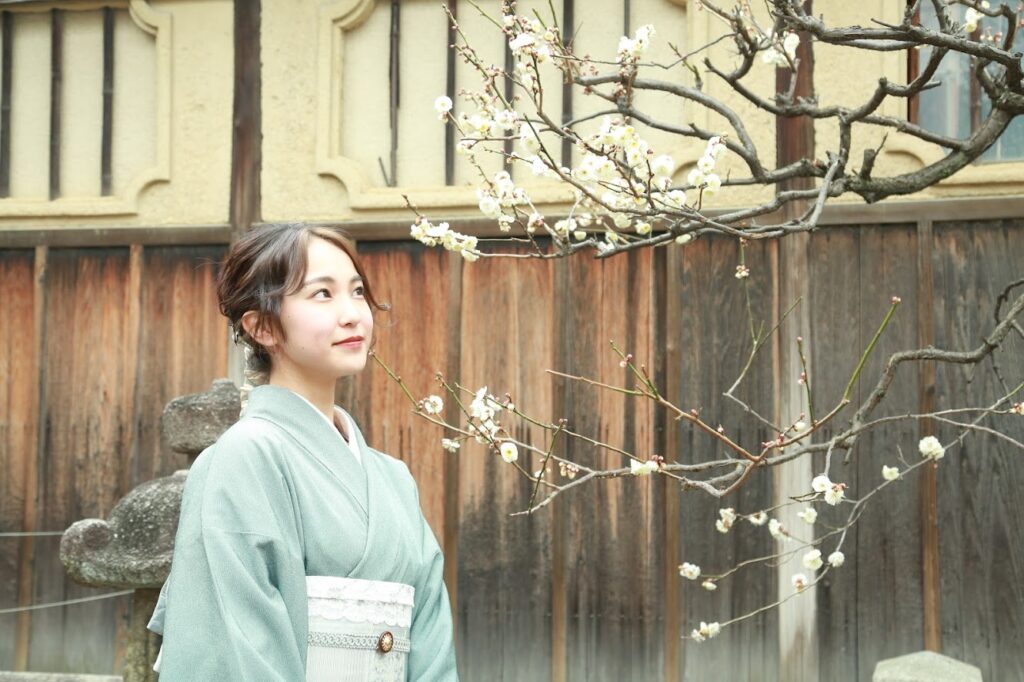 京都着物梅の花