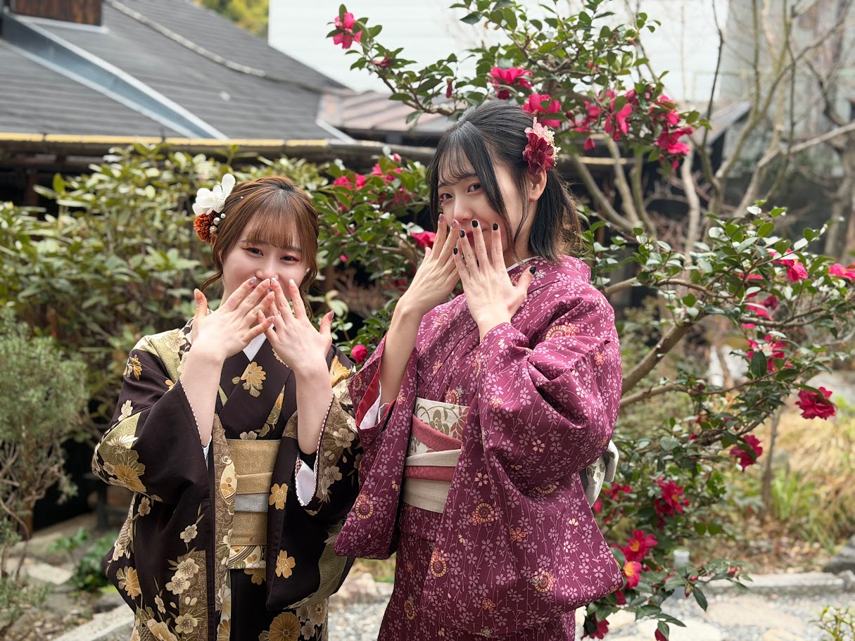 春はもうすぐ!京都で楽しむ春の着物レンタル! レンタル着物岡本の桜柄&桜色コーデ